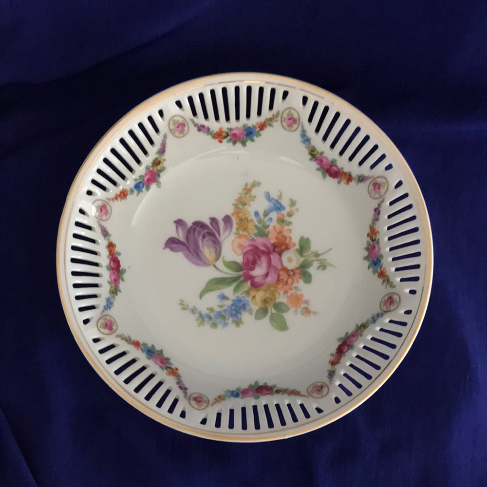 Vintage Bavaria Dresden Flowers Reticulated Pierced Round Serving Salad Bowl